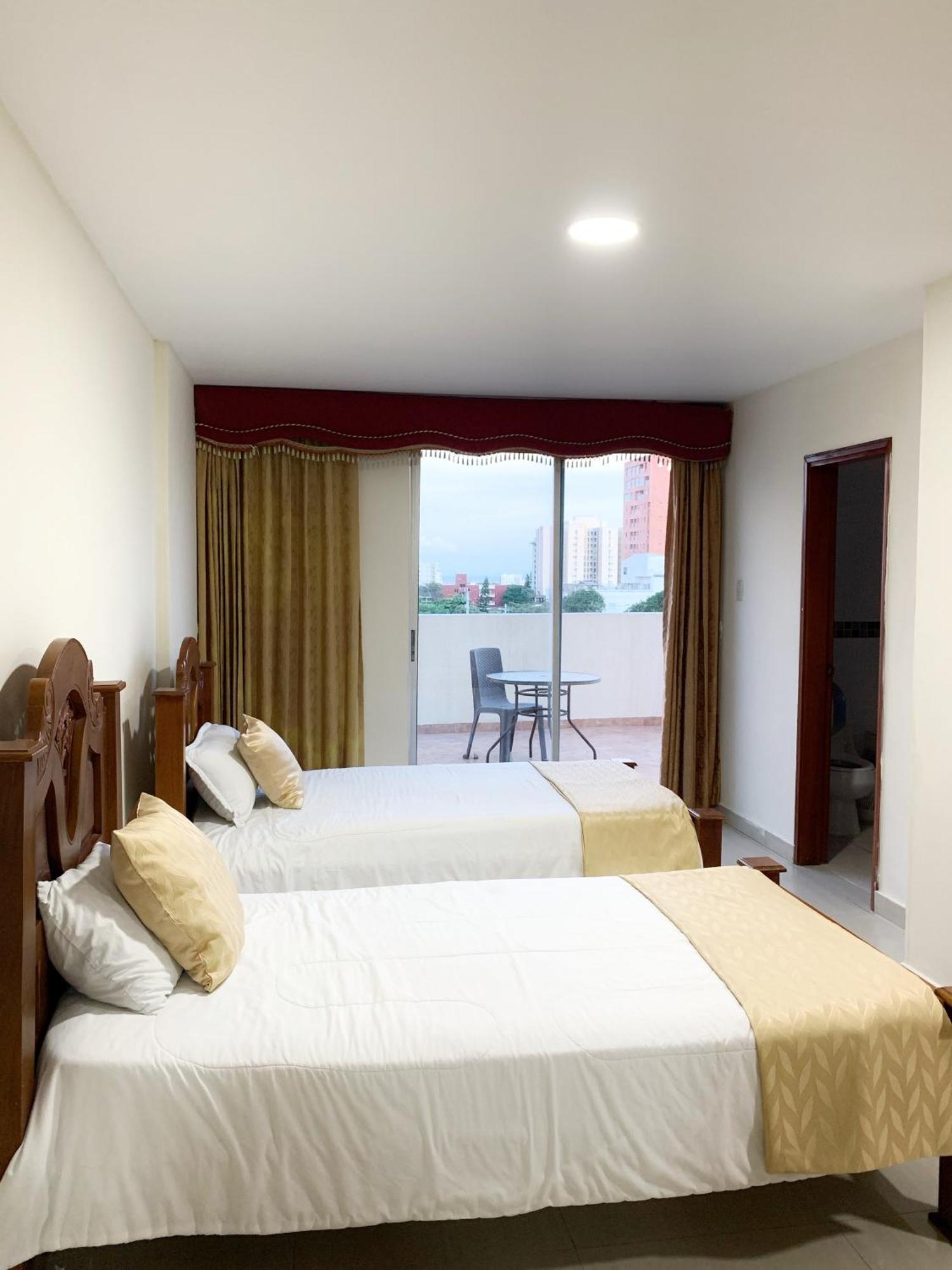 Hotel Continental Plaza Barranquilla 巴兰基亚 外观 照片