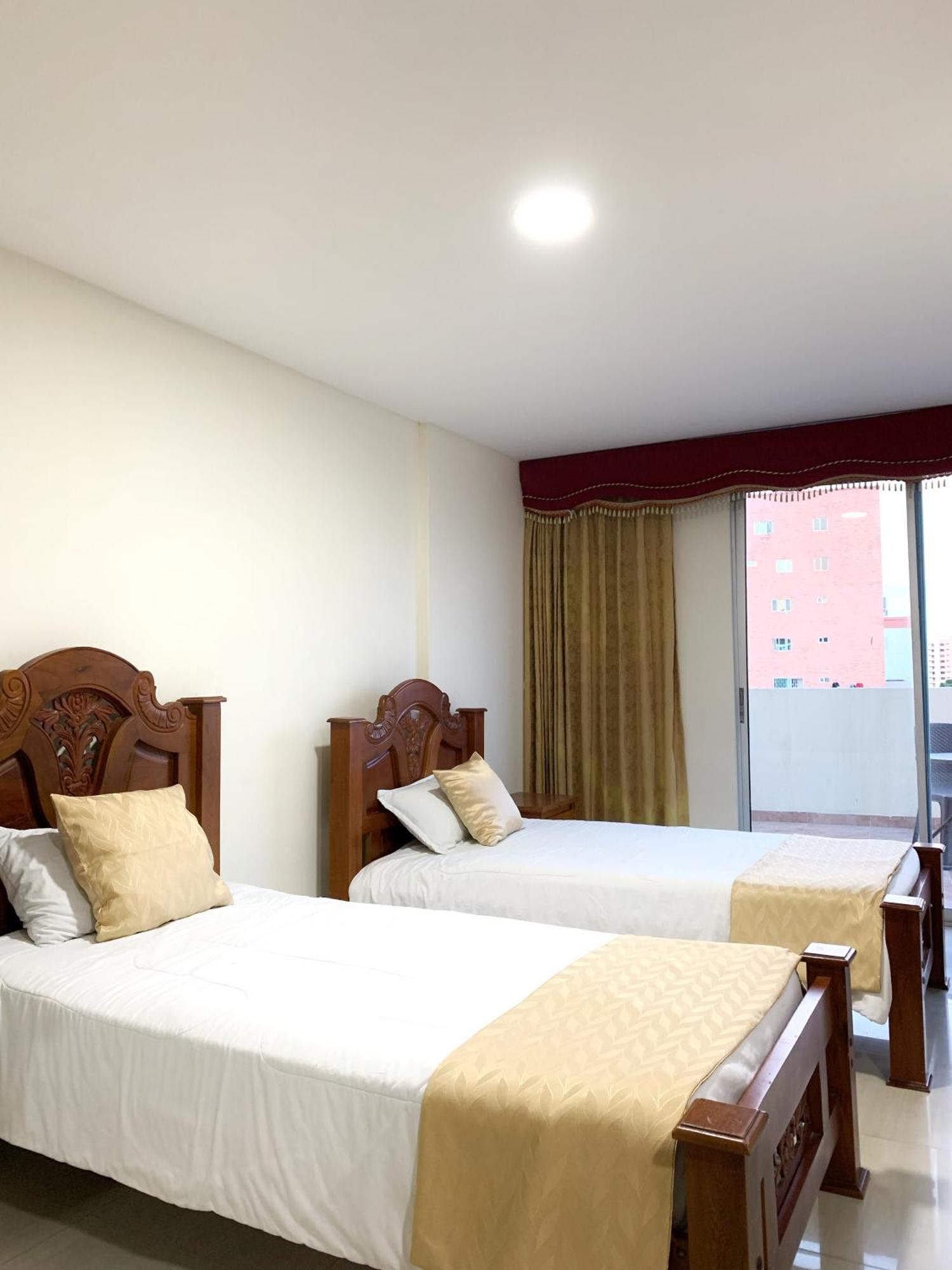 Hotel Continental Plaza Barranquilla 巴兰基亚 外观 照片